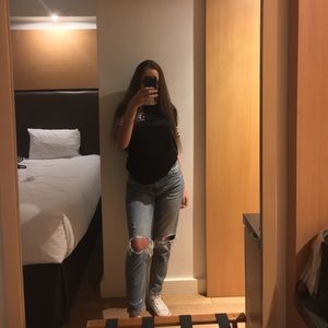 Meet your Posher, Hannah